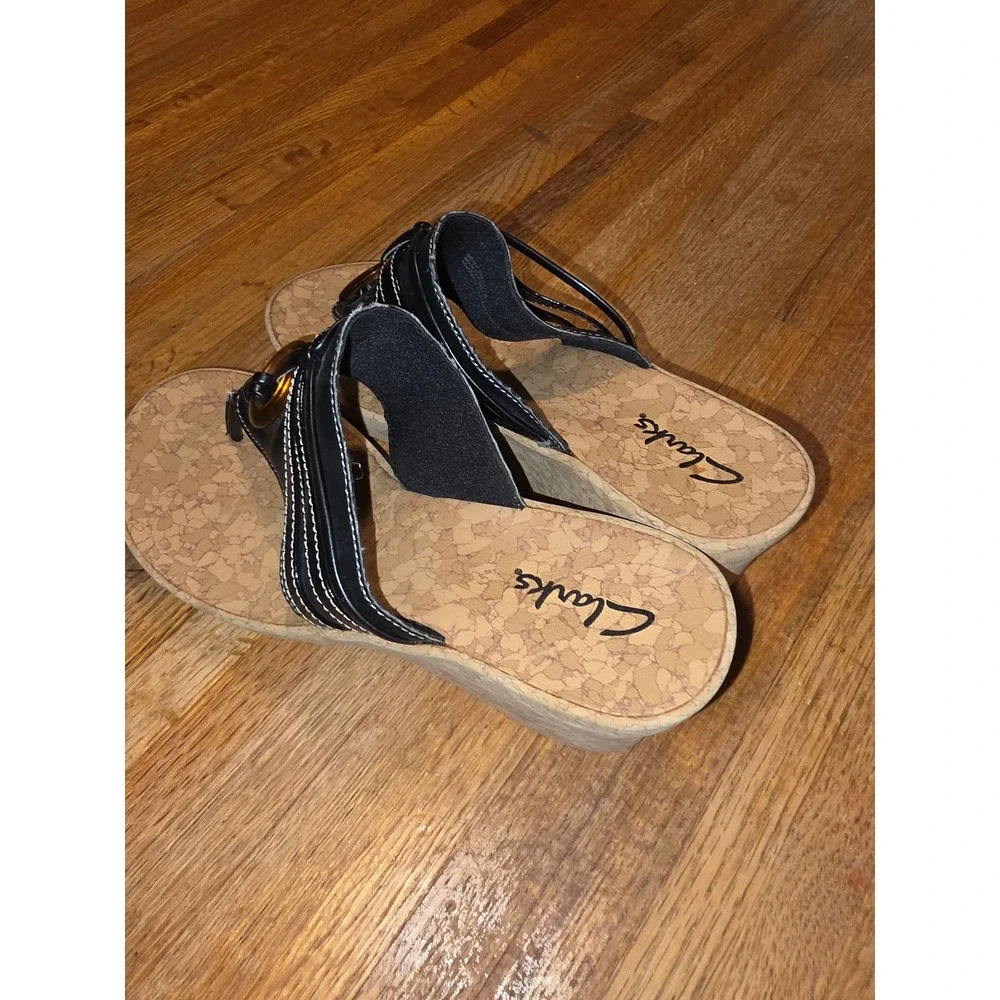 Clarks Arla Glison Womens Black Wedge Thong Sandals Tortoise Ring 60042 Size 9M